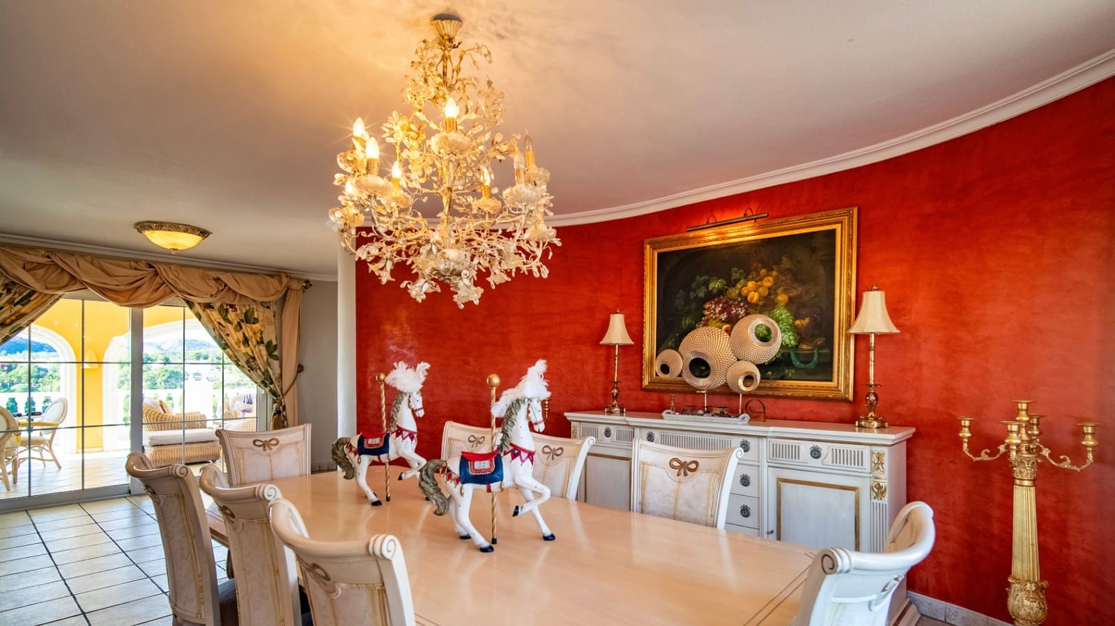 8 Zimmer Villa zu verkaufen in La Nucia mit Pool Garage - 4.200.000 € (Ref: 9444919)