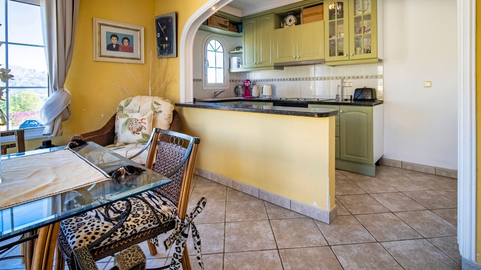 8 Zimmer Villa zu verkaufen in La Nucia mit Pool Garage - 4.200.000 € (Ref: 9444919)