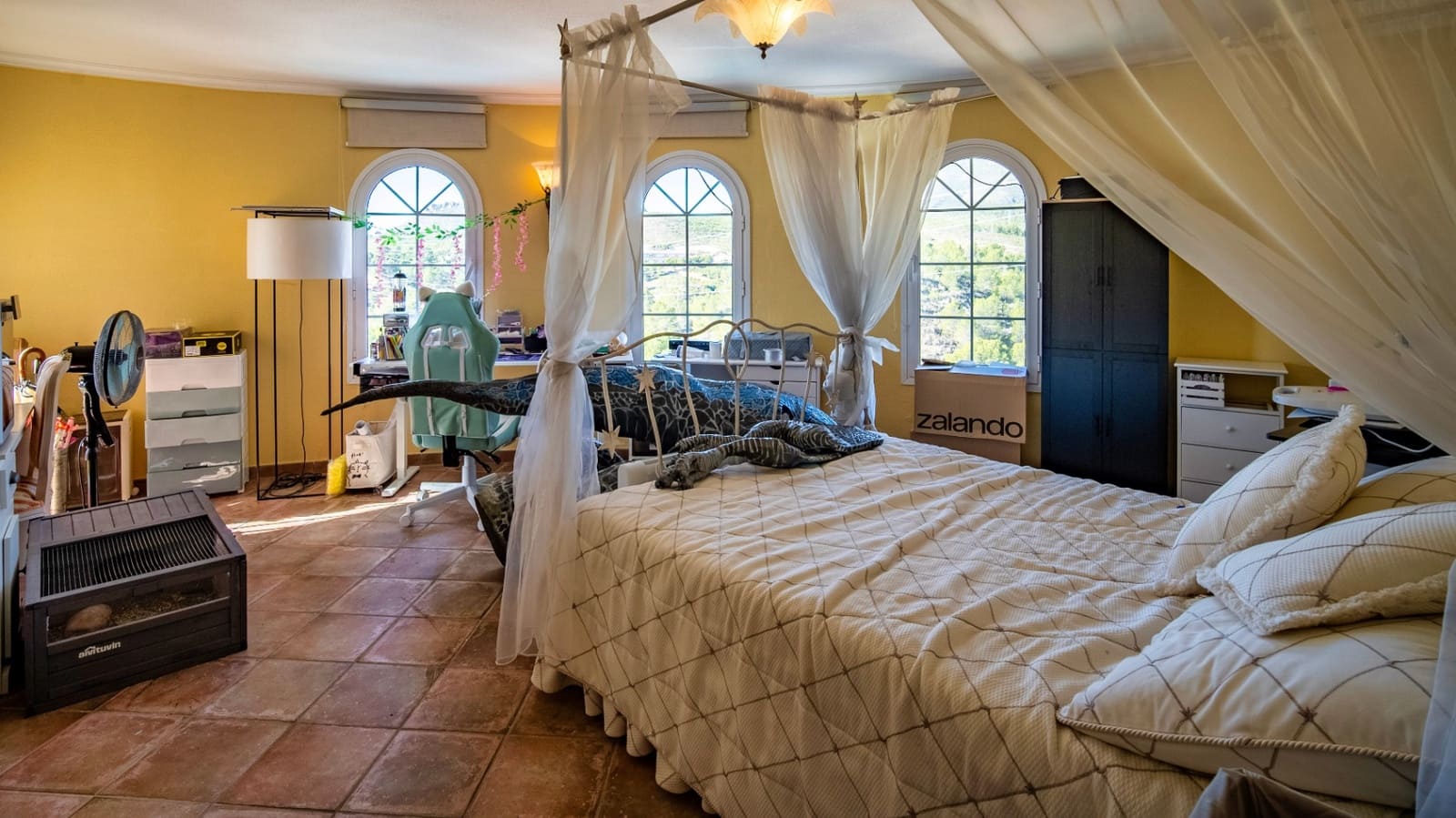 8 Zimmer Villa zu verkaufen in La Nucia mit Pool Garage - 4.200.000 € (Ref: 9444919)