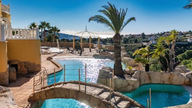 8 Zimmer Villa zu verkaufen in Coloma  , La Nucia mit Pool Garage - 4.200.000 € (Ref: 9444919)