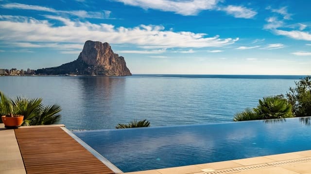 4 makuuhuone Huvila myytävänä paikassa Maryvilla, Calpe / Calp mukana uima-altaan 
autotalli - 4 200 000 € (Ref: 9444920)