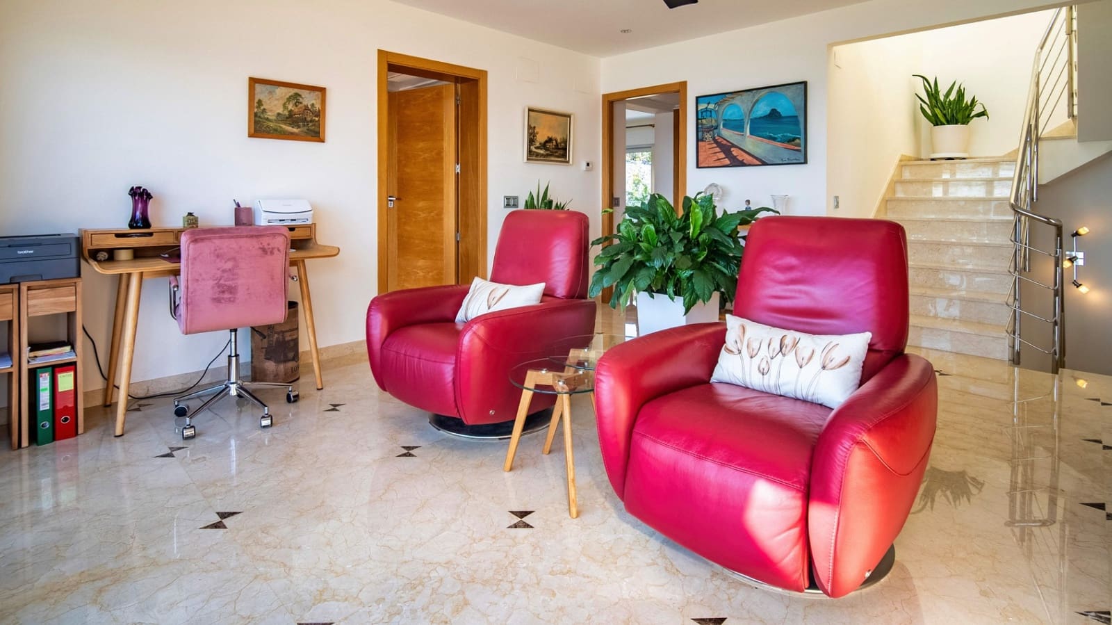 4 makuuhuone Huvila myytävänä paikassa Calpe / Calp mukana uima-altaan 
autotalli - 4 200 000 € (Ref: 9444920)