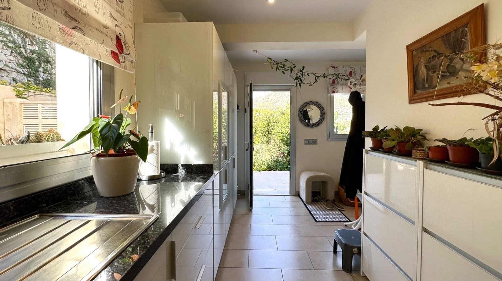 4 makuuhuone Huvila myytävänä paikassa Calpe / Calp mukana uima-altaan 
autotalli - 4 200 000 € (Ref: 9444920)