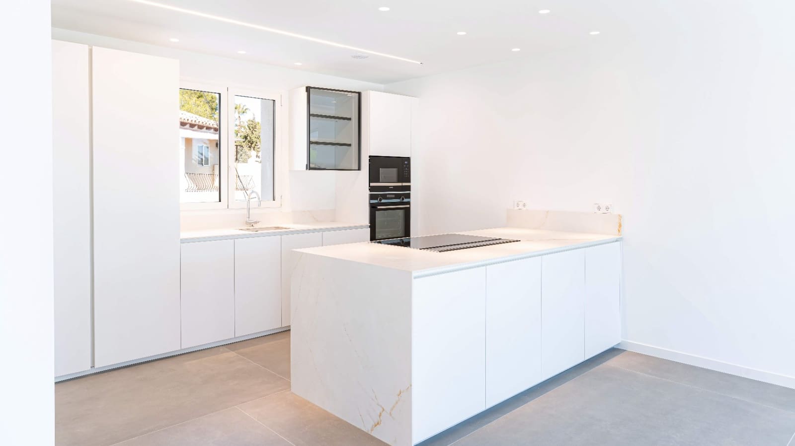 6 soverom Villa til salgs i Moraira med svømmebasseng - € 2 400 000 (Ref: 9444921)