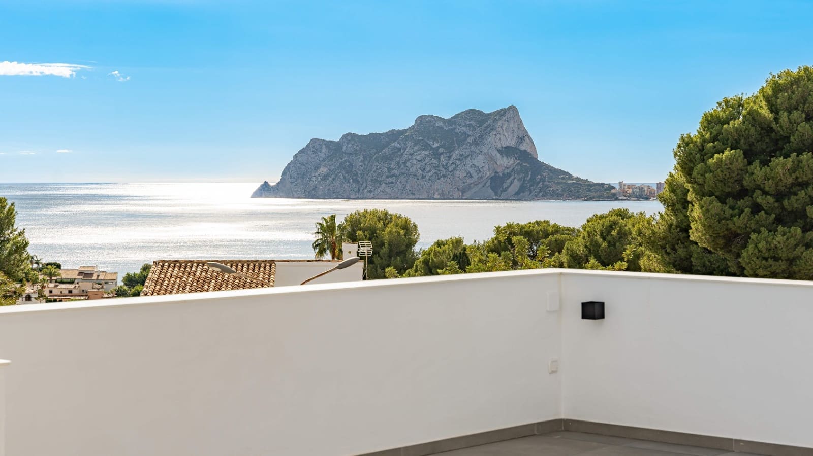 6 soverom Villa til salgs i Moraira med svømmebasseng - € 2 400 000 (Ref: 9444921)
