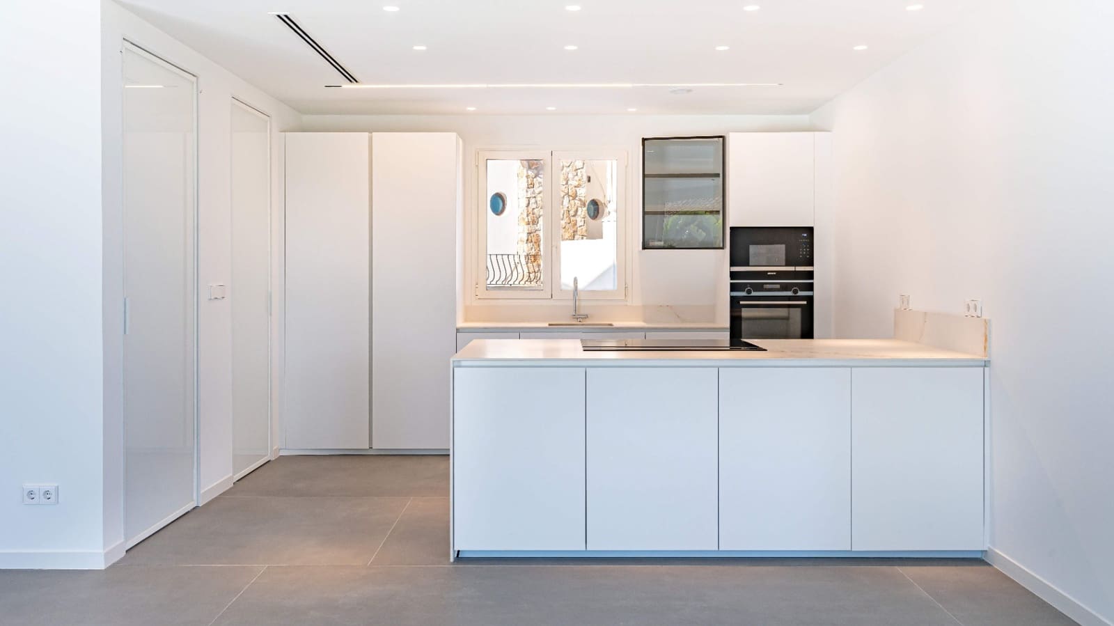 6 soverom Villa til salgs i Moraira med svømmebasseng - € 2 400 000 (Ref: 9444921)