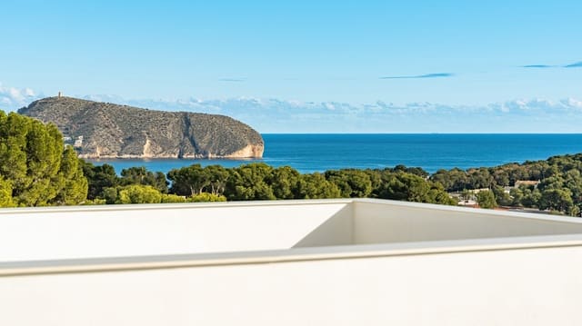 6 soverom Villa til salgs i Moraira, Teulada-Moraira med svømmebasseng - € 2 400 000 (Ref: 9444921)