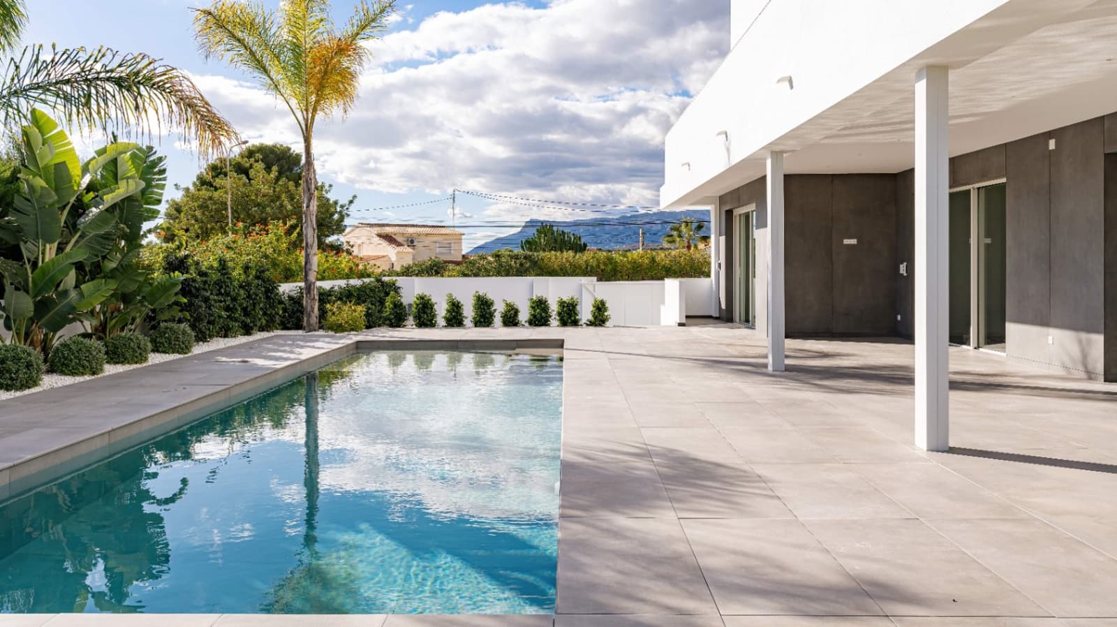 6 soverom Villa til salgs i Moraira med svømmebasseng - € 2 400 000 (Ref: 9444921)