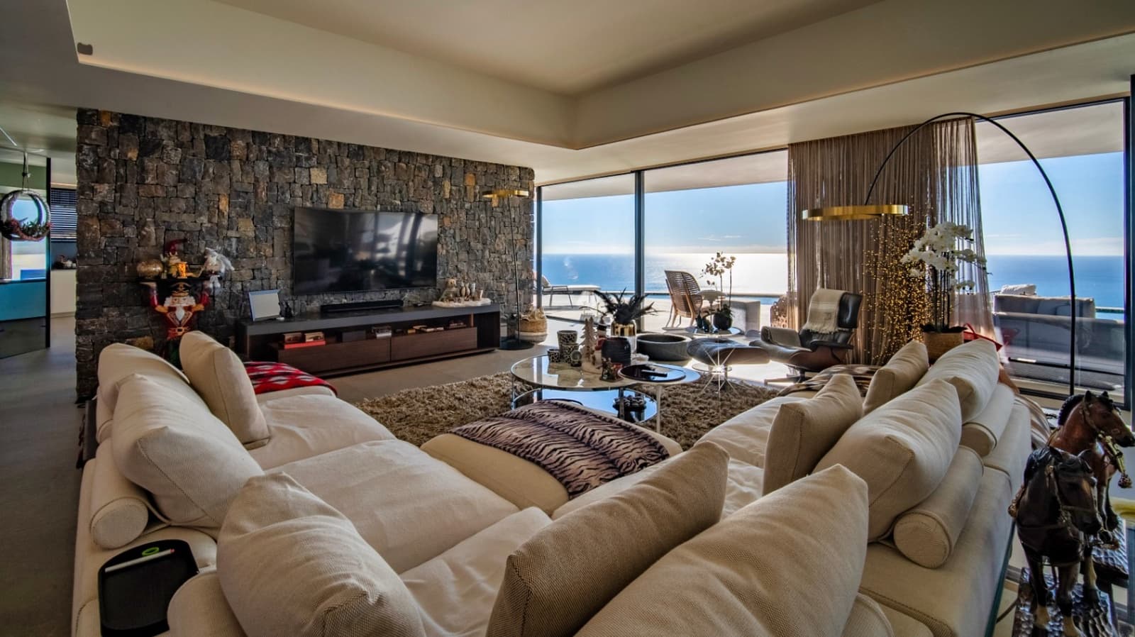 Chalet de 5 habitaciones en Altea en venta con piscina garaje - 3.995.000 € (Ref: 9446930)