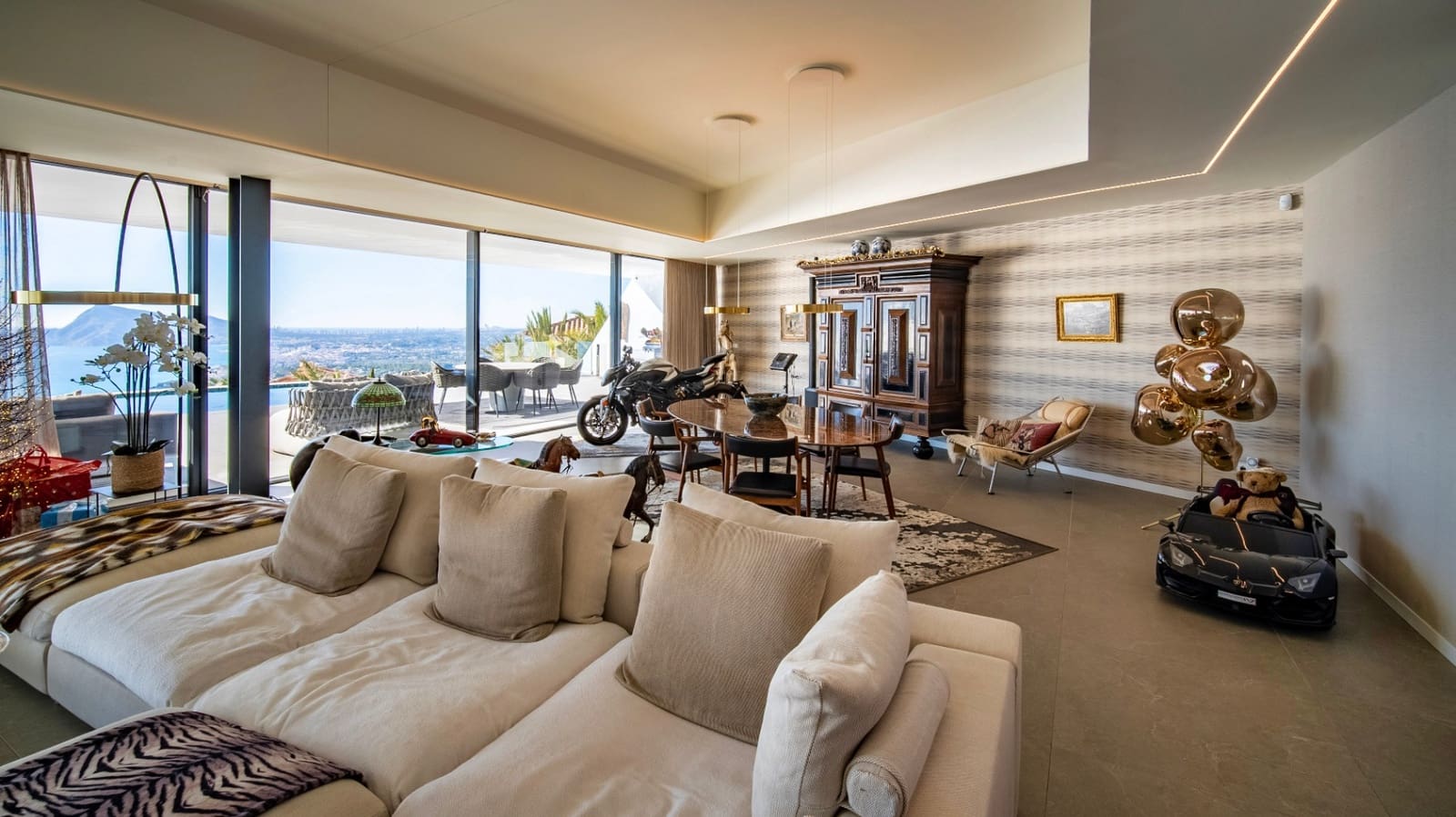 Chalet de 5 habitaciones en Altea en venta con piscina garaje - 3.995.000 € (Ref: 9446930)