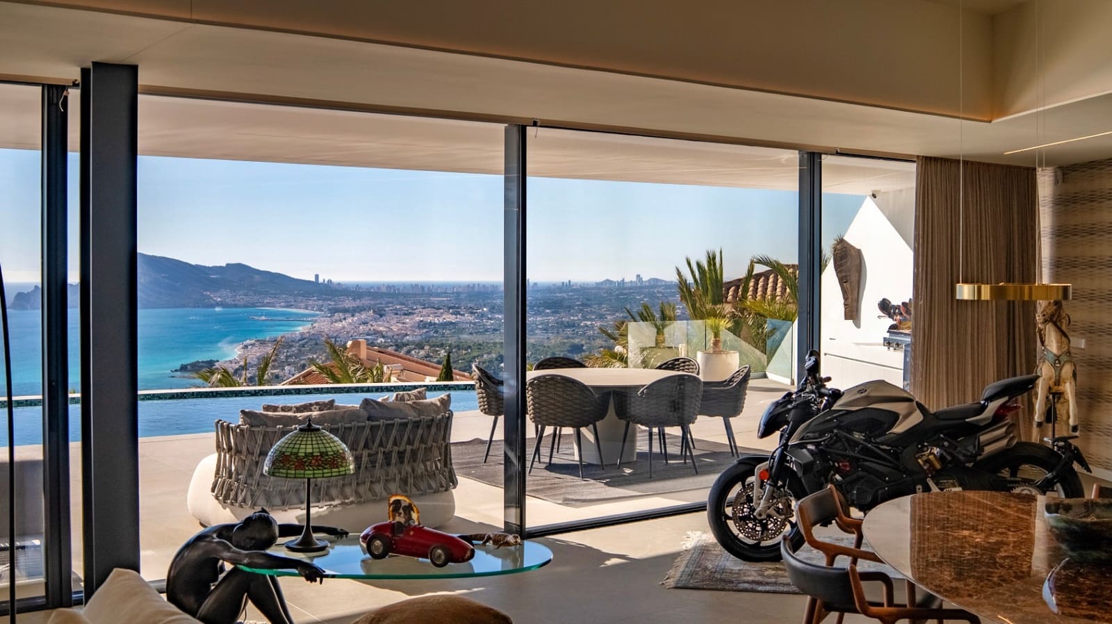 Chalet de 5 habitaciones en Altea en venta con piscina garaje - 3.995.000 € (Ref: 9446930)