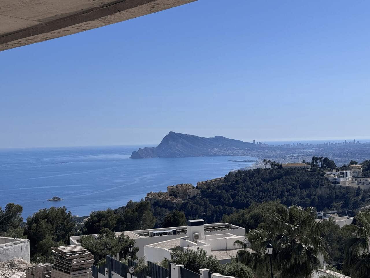 4 bedroom Villa for sale in Altea with pool garage - € 3,500,000 (Ref: 9453440)