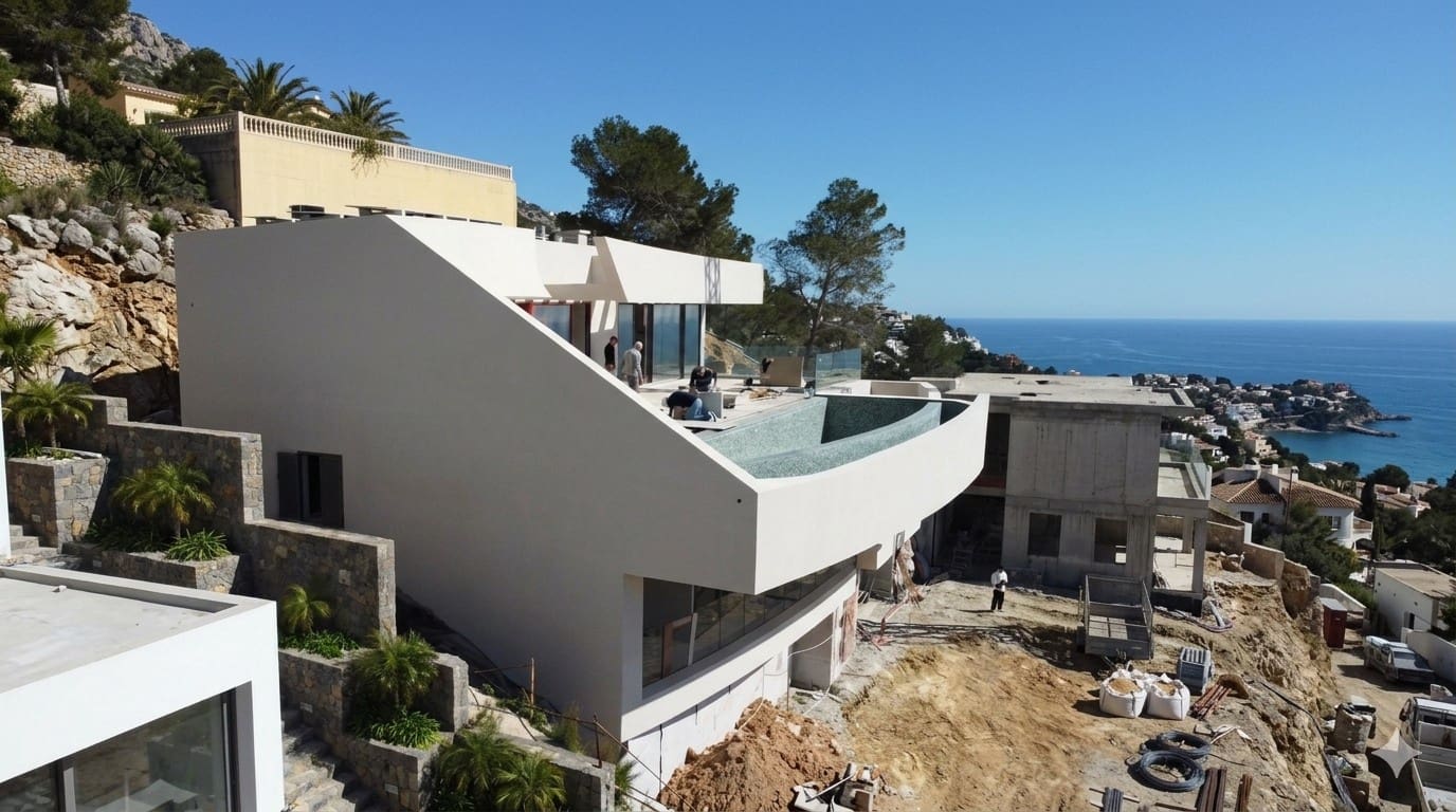 4 bedroom Villa for sale in Altea with pool garage - € 3,300,000 (Ref: 9453440)