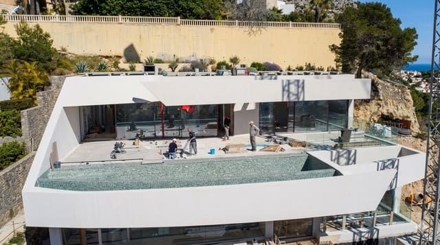 4 soveværelse Villa til salg i Altea med swimmingpool - € 3.300.000 (Ref: 9453440)