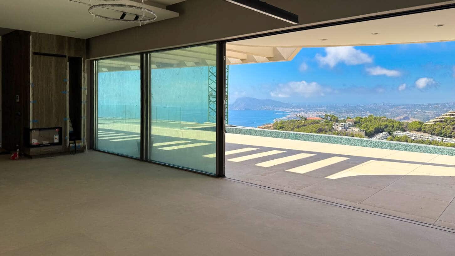 4 bedroom Villa for sale in Altea with pool garage - € 3,300,000 (Ref: 9453440)