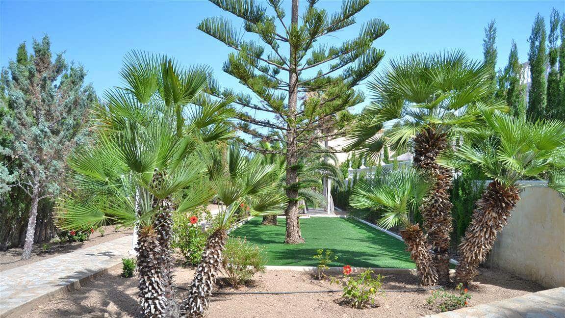 5 makuuhuone Huvila myytävänä paikassa Calpe / Calp mukana uima-altaan 
autotalli - 895 000 € (Ref: 9459630)