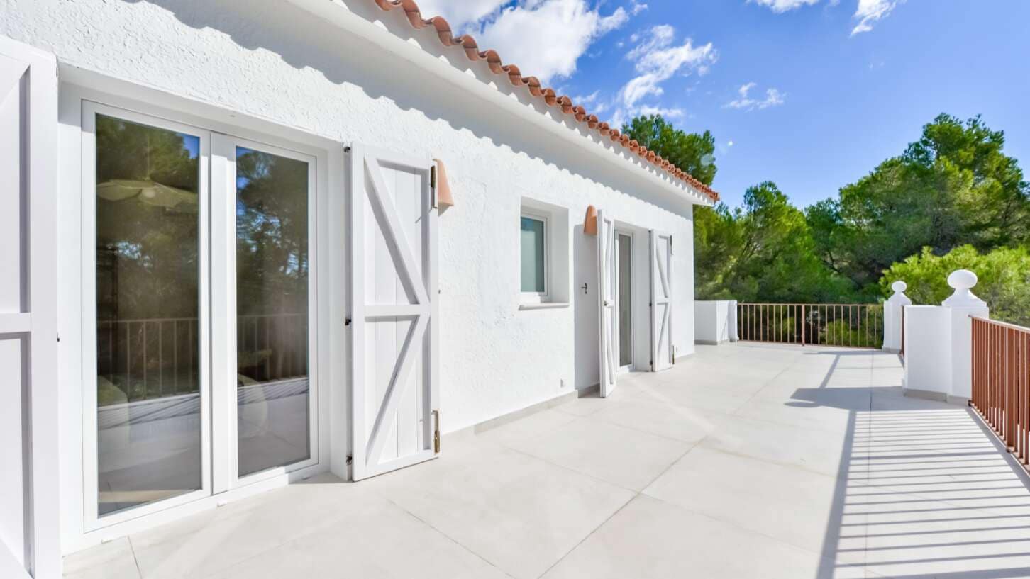 3 soverom Villa til salgs i Altea la Vella med svømmebasseng garasje - € 695 000 (Ref: 9466022)