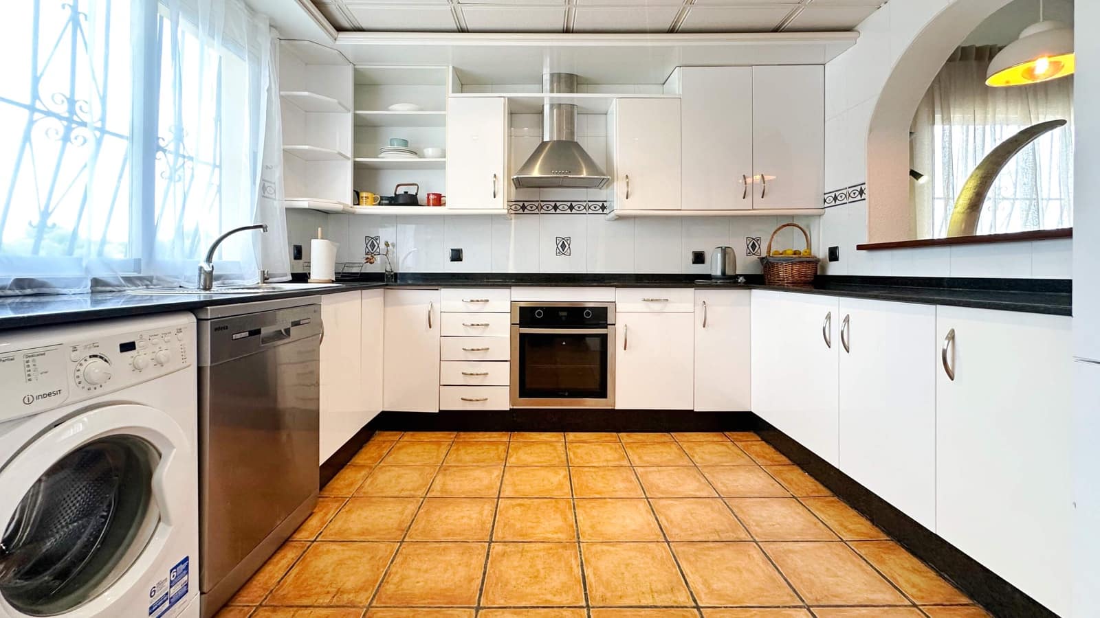 6 slaapkamer Villa te koop in Barranco Hondo met zwembad garage - € 780.000 (Ref: 9491682)