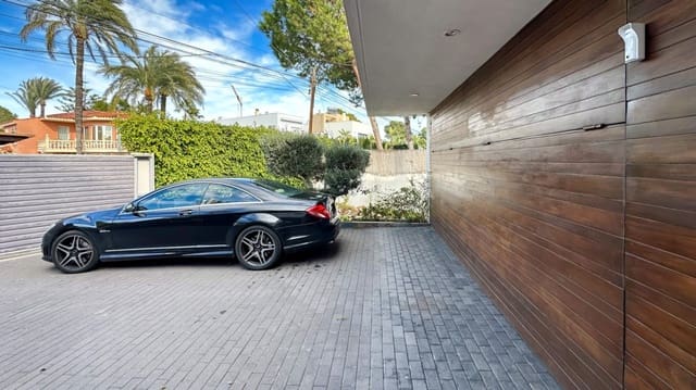 5 bedroom Villa for sale in Benidorm with pool garage - € 1,250,000 (Ref: 9494867)