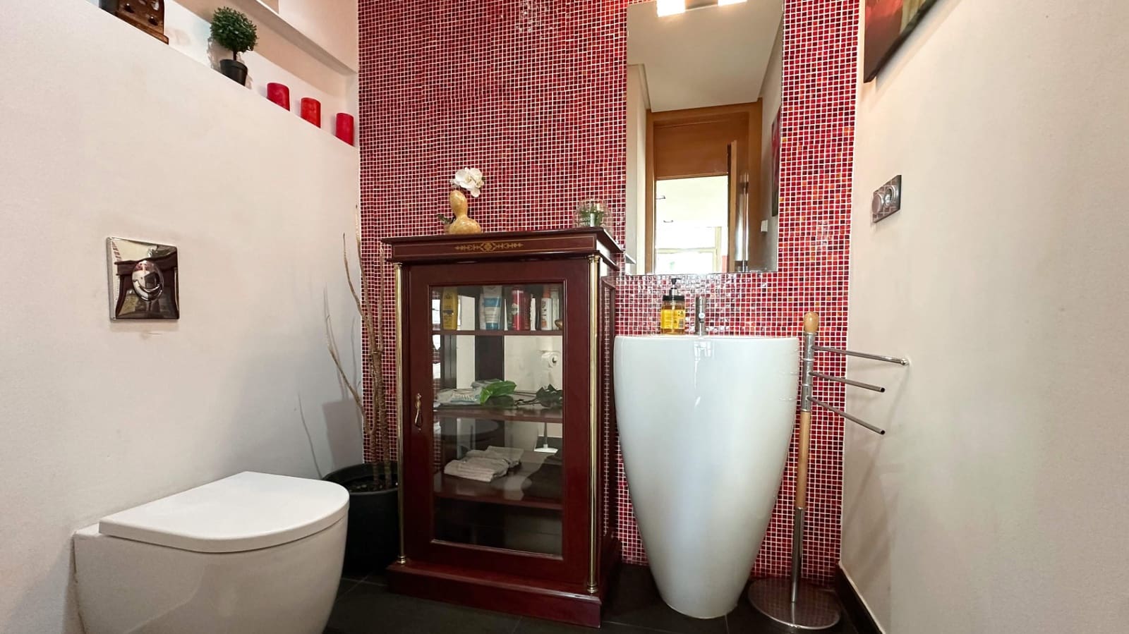 5 bedroom Villa for sale in Benidorm with pool garage - € 1,250,000 (Ref: 9494867)