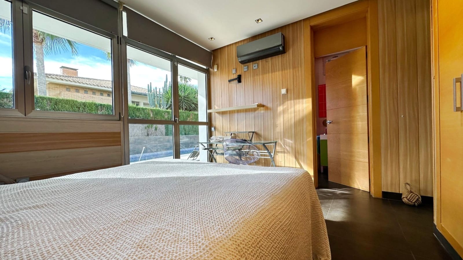 5 bedroom Villa for sale in Benidorm with pool garage - € 1,250,000 (Ref: 9494867)