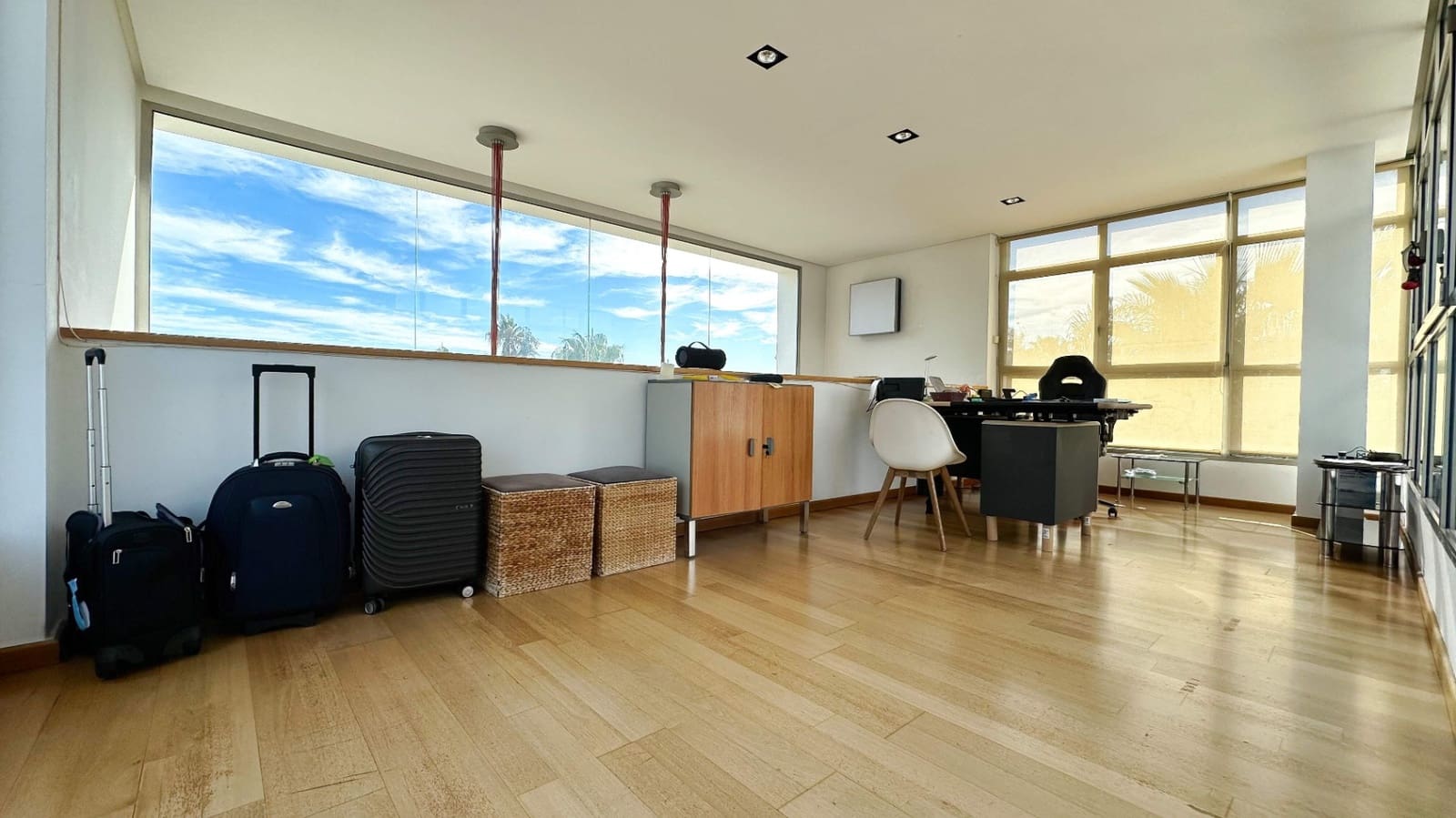 5 bedroom Villa for sale in Benidorm with pool garage - € 1,250,000 (Ref: 9494867)