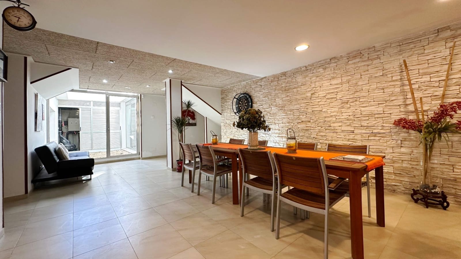 5 bedroom Villa for sale in Benidorm with pool garage - € 1,250,000 (Ref: 9494867)