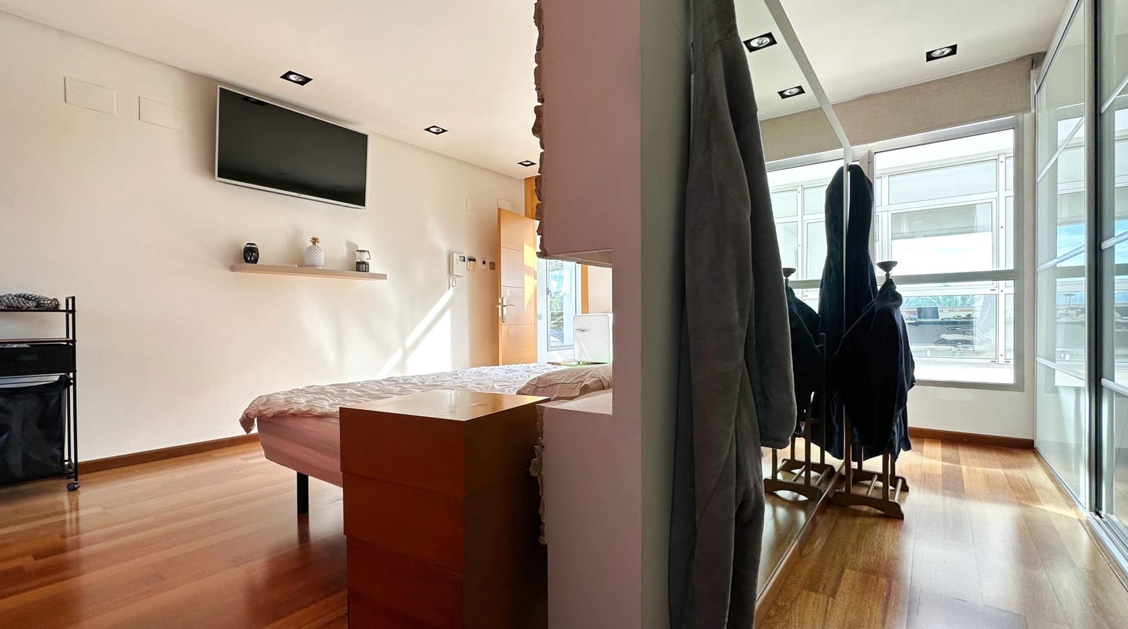 5 bedroom Villa for sale in Benidorm with pool garage - € 1,250,000 (Ref: 9494867)