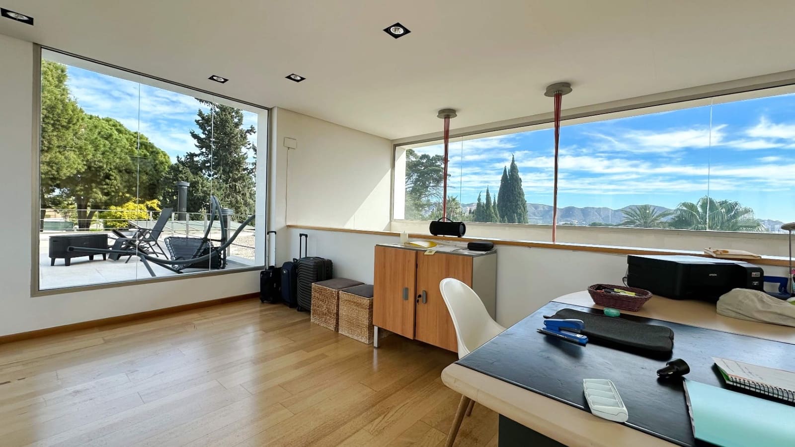 5 bedroom Villa for sale in Benidorm with pool garage - € 1,250,000 (Ref: 9494867)