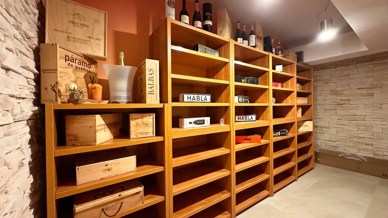 5 bedroom Villa for sale in Benidorm with pool garage - € 1,250,000 (Ref: 9494867)