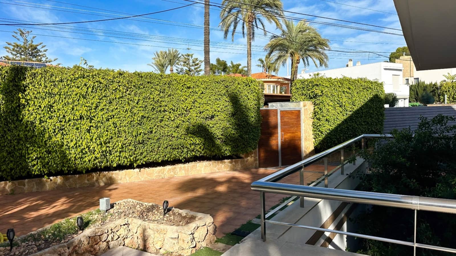 5 bedroom Villa for sale in Benidorm with pool garage - € 1,250,000 (Ref: 9494867)