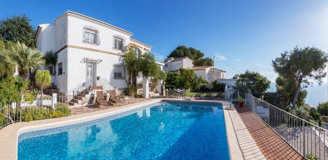 4 soveværelse Villa til salg i Javea / Xàbia med swimmingpool garage - € 1.400.000 (Ref: 9494868)