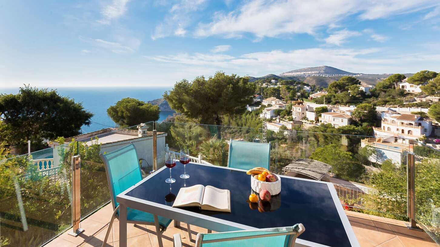 4 bedroom Villa for sale in Javea / Xabia with pool garage - € 1,400,000 (Ref: 9494868)