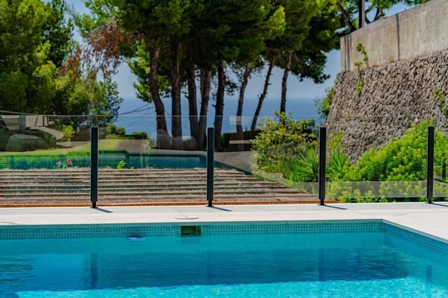 4 soveværelse Villa til salg i Benissa med swimmingpool - € 1.950.000 (Ref: 9494871)