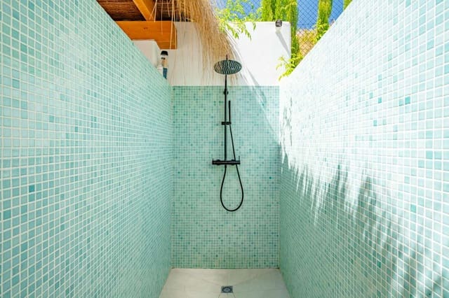 4 soveværelse Villa til salg i Benissa med swimmingpool - € 1.950.000 (Ref: 9494871)