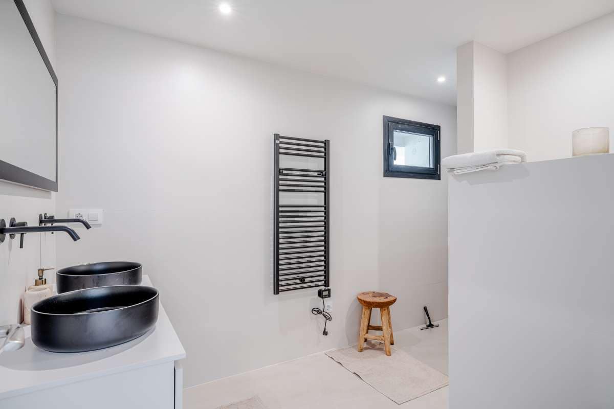 4 soveværelse Villa til salg i Benissa med swimmingpool - € 1.950.000 (Ref: 9494871)