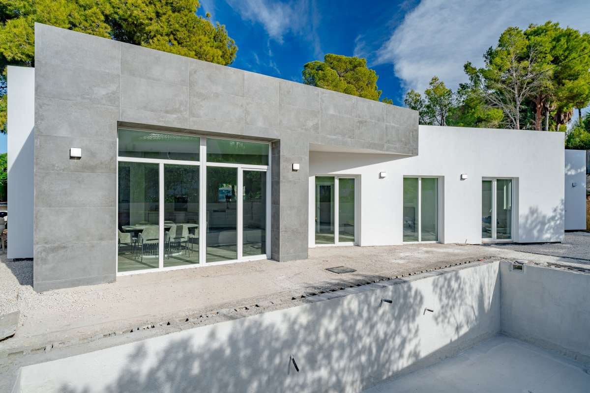 Chalet de 3 habitaciones en Calpe / Calp en venta con piscina - 799.000 € (Ref: 9494872)