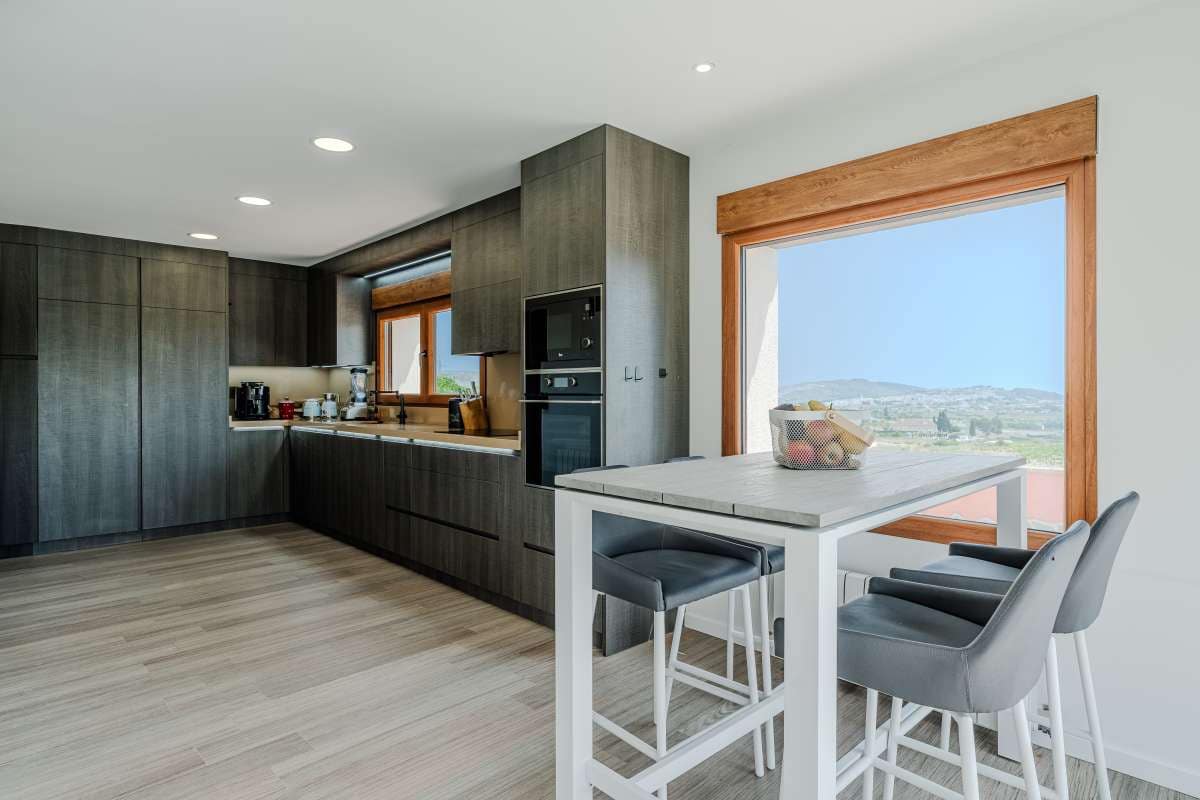 4 bedroom Villa for sale in Moraira with pool - € 1,745,000 (Ref: 9494873)