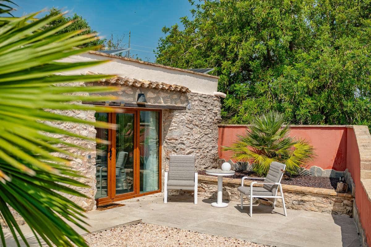 4 bedroom Villa for sale in Moraira with pool - € 1,745,000 (Ref: 9494873)