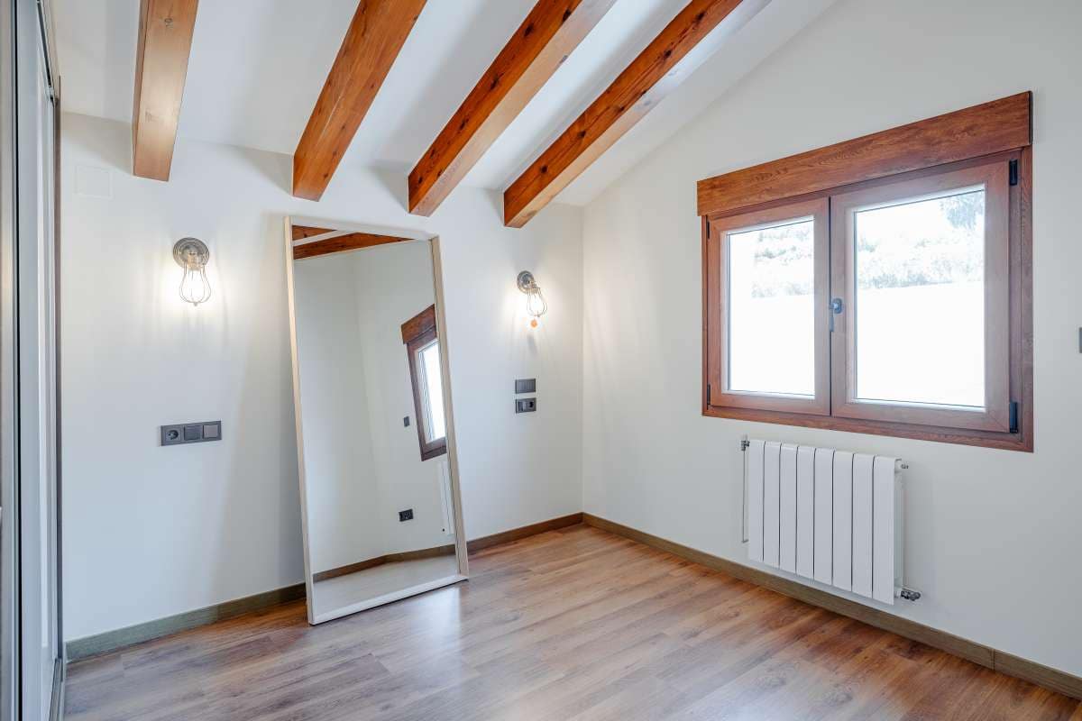 4 bedroom Villa for sale in Moraira with pool - € 1,745,000 (Ref: 9494873)