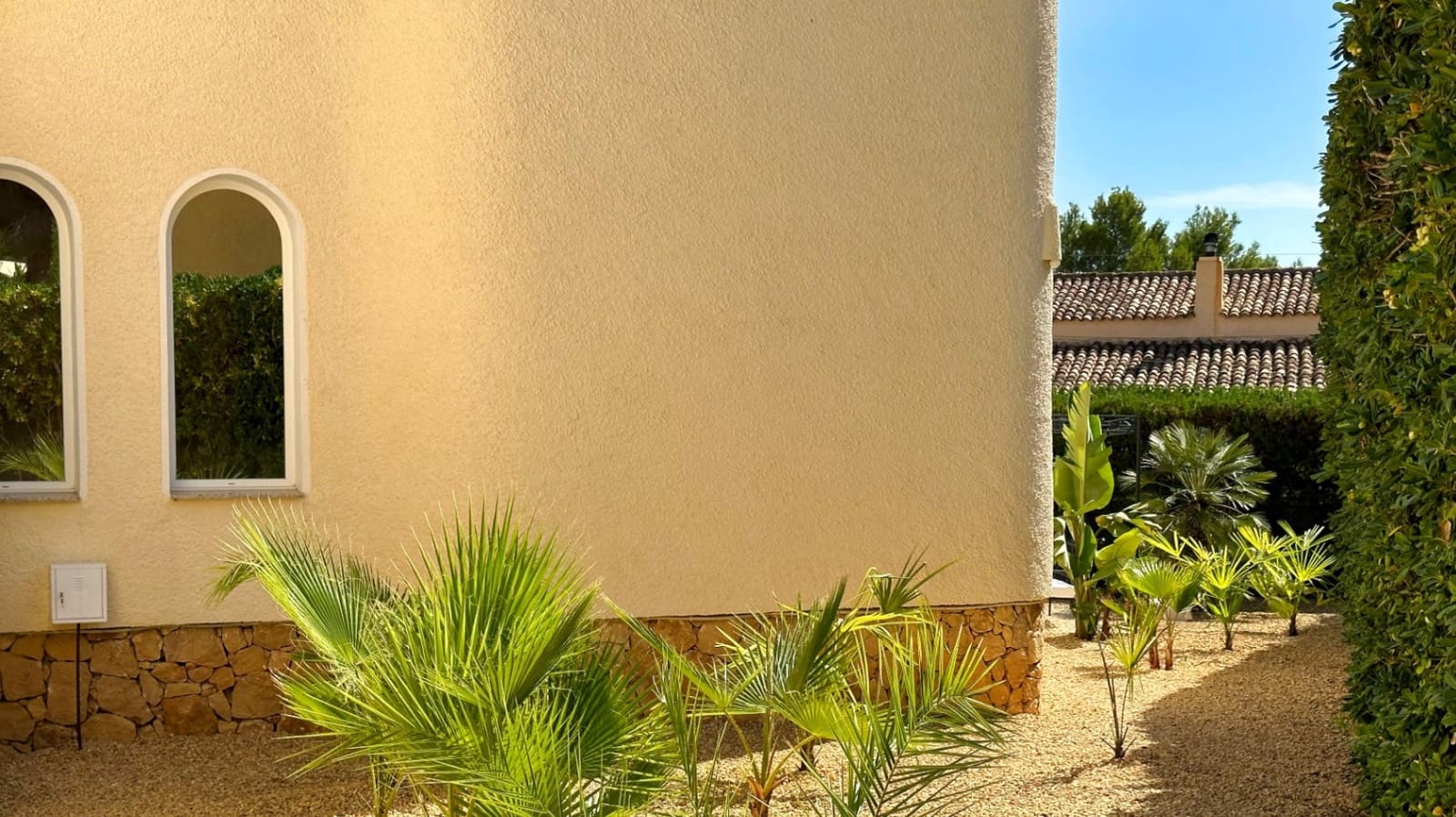 4 sypialnia Willa na sprzedaż w Altea z basenem garażem - 775 000 € (Ref: 9494876)