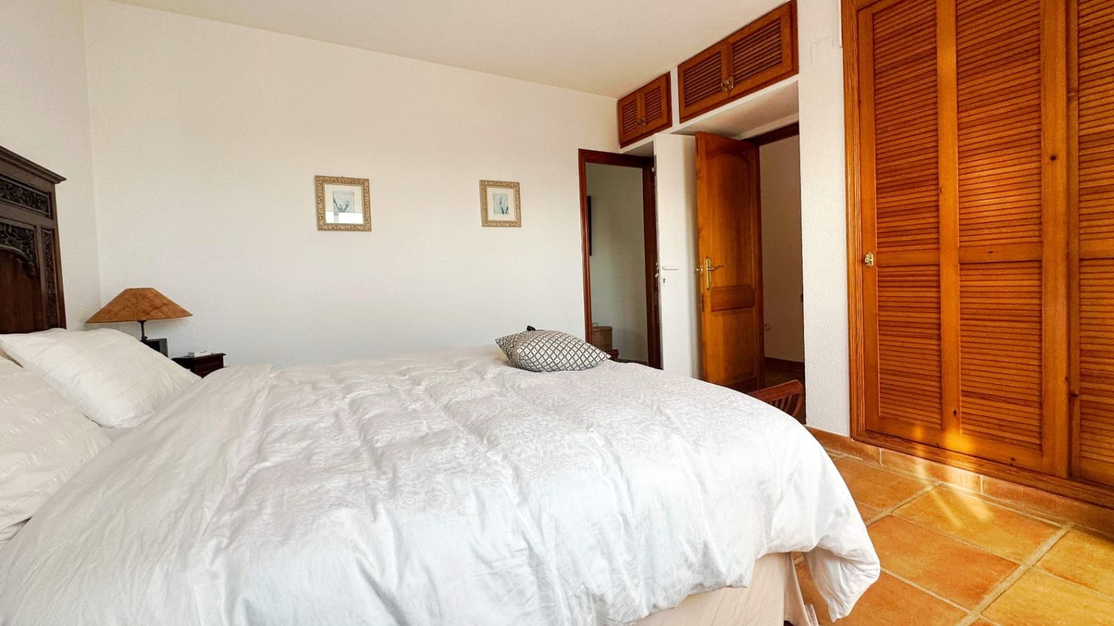 5 sypialnia Willa na sprzedaż w Altea z basenem garażem - 1 195 000 € (Ref: 9494877)