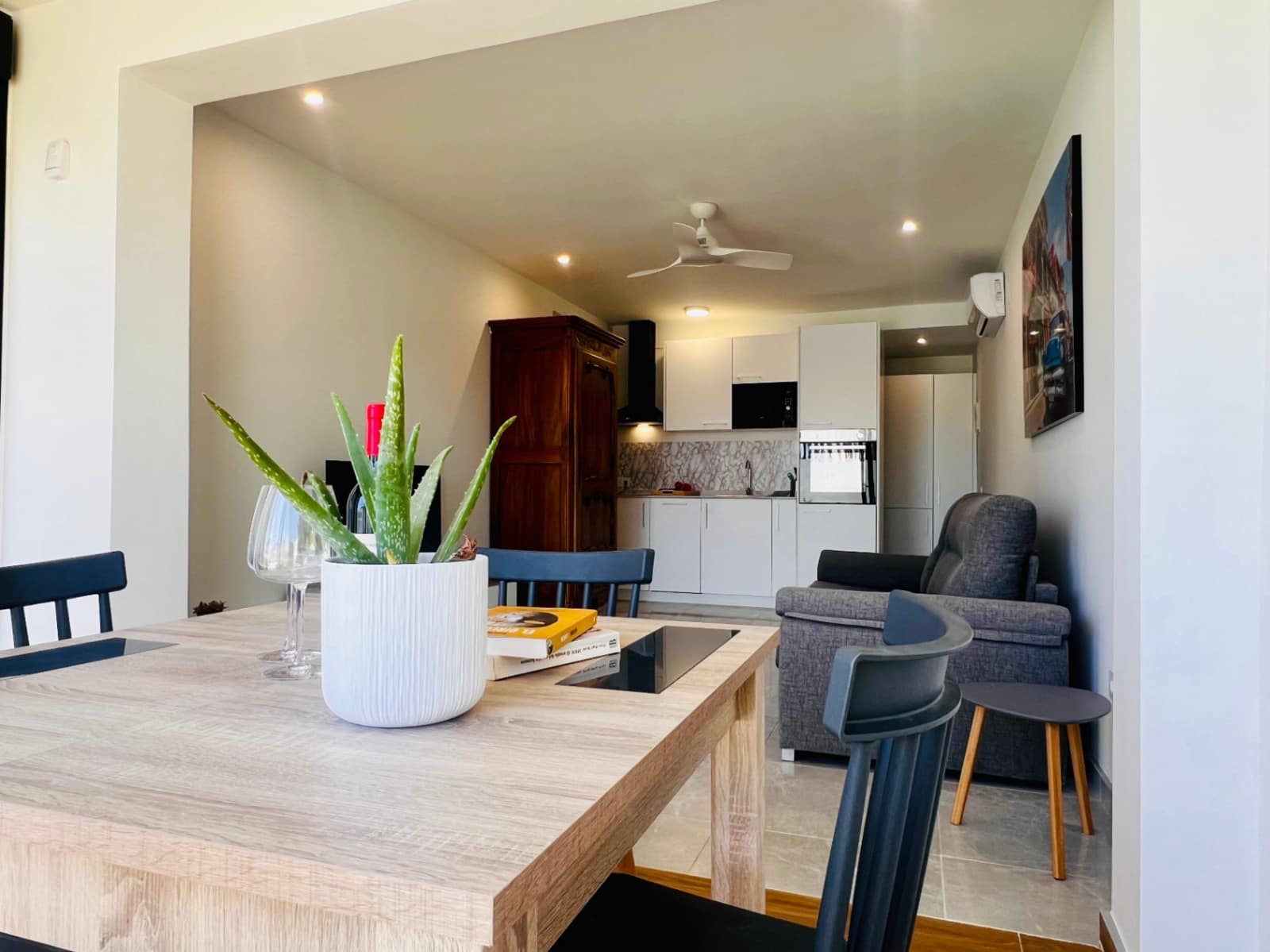 9 Zimmer Villa zu verkaufen in Moraira mit Pool - 1.750.000 € (Ref: 9494879)