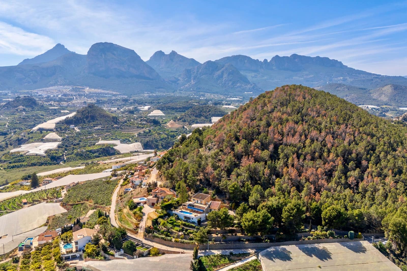 5 soveværelse Villa til salg i Callosa d'En Sarria med swimmingpool garage - € 890.000 (Ref: 9494881)