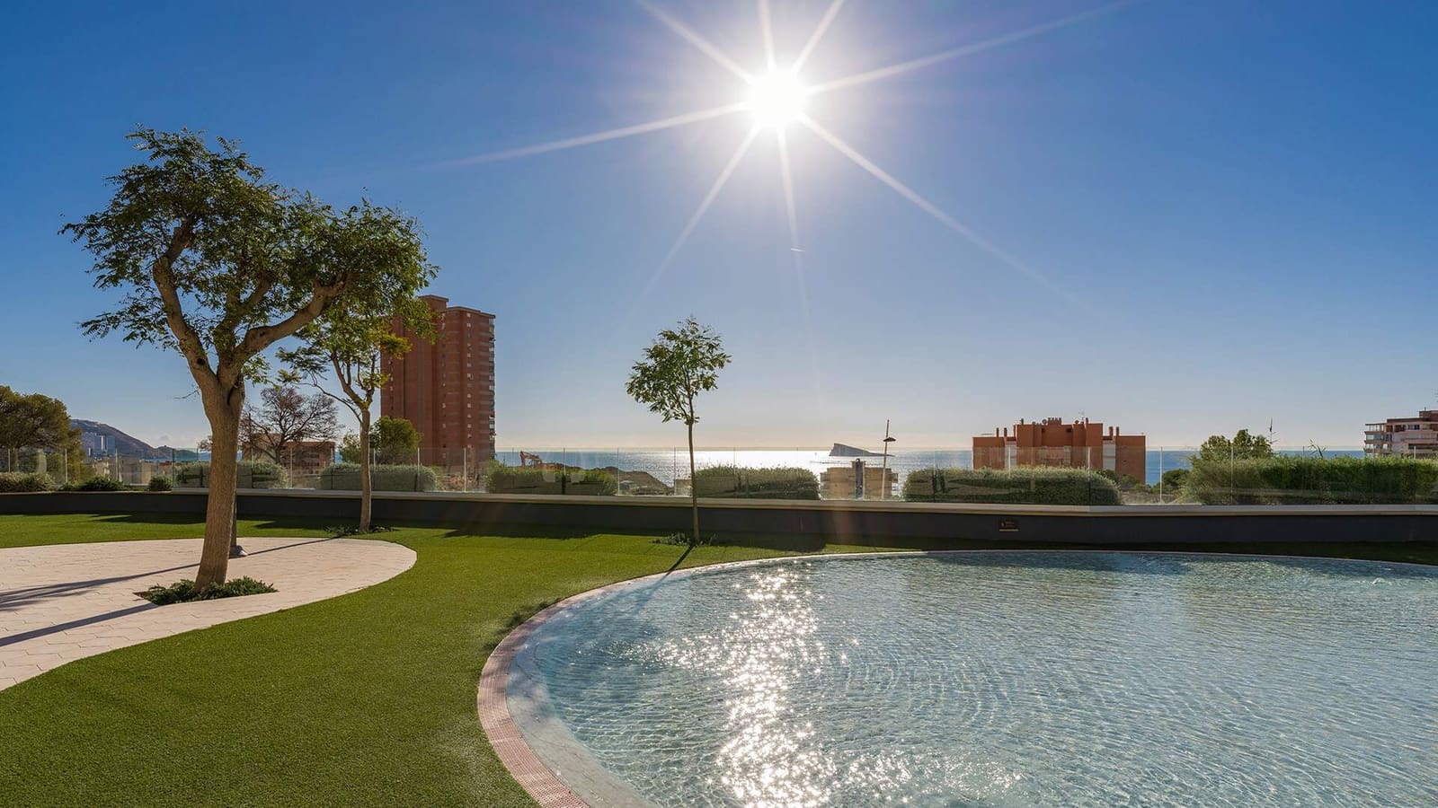 3 bedroom Apartment for sale in Benidorm with pool garage - € 1,785,000 (Ref: 9494883)