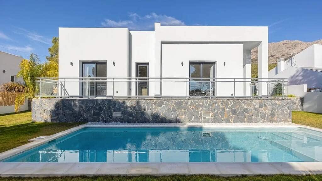 4 sypialnia Willa na sprzedaż w Altea z basenem garażem - 995 000 € (Ref: 9494884)