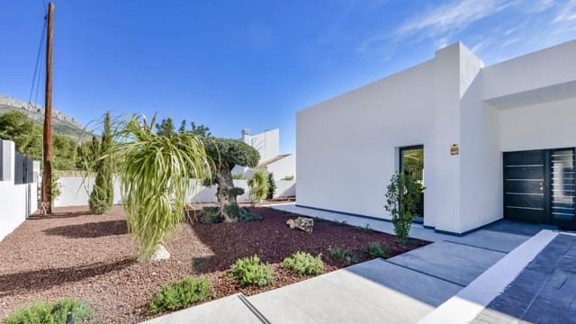 4 sypialnia Willa na sprzedaż w Altea z basenem garażem - 975 000 € (Ref: 9494884)