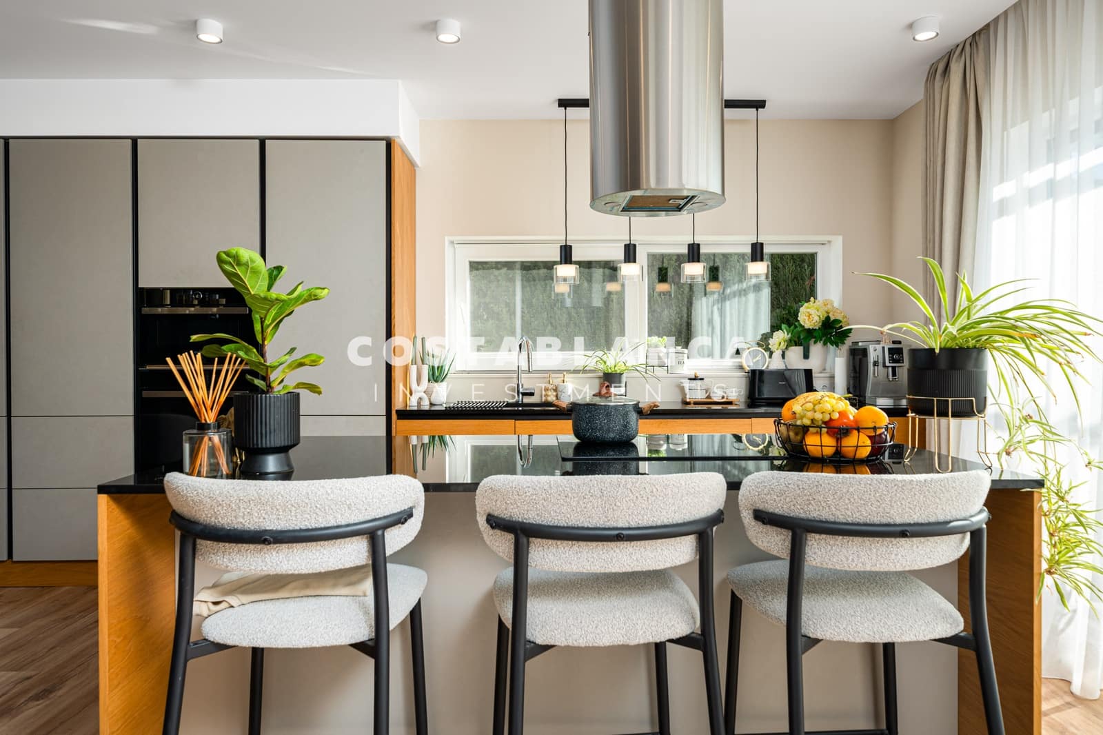 4 soveværelse Villa til salg i Calpe / Calp med swimmingpool garage - € 1.090.000 (Ref: 9494885)