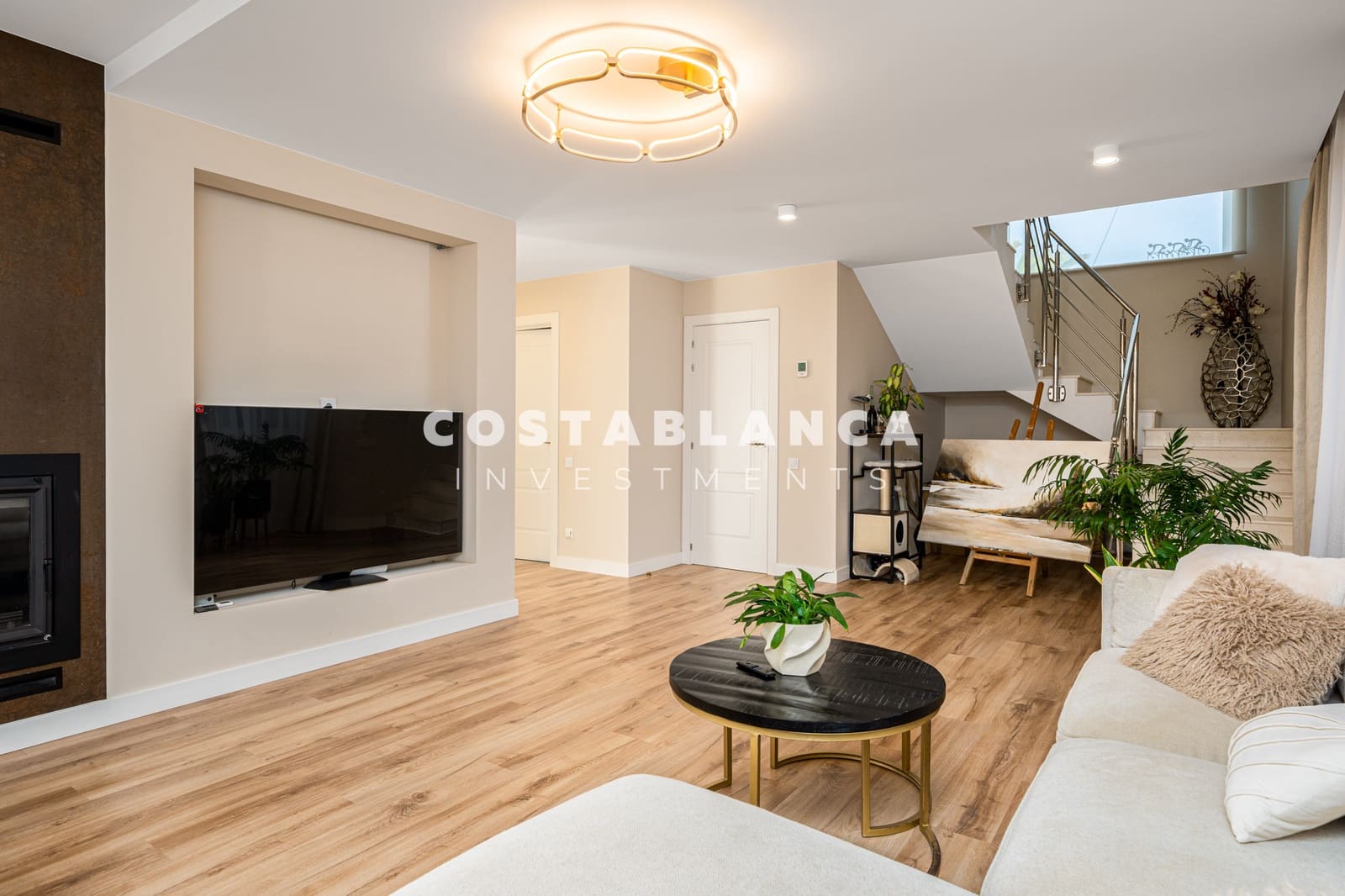 4 soveværelse Villa til salg i Calpe / Calp med swimmingpool garage - € 1.090.000 (Ref: 9494885)