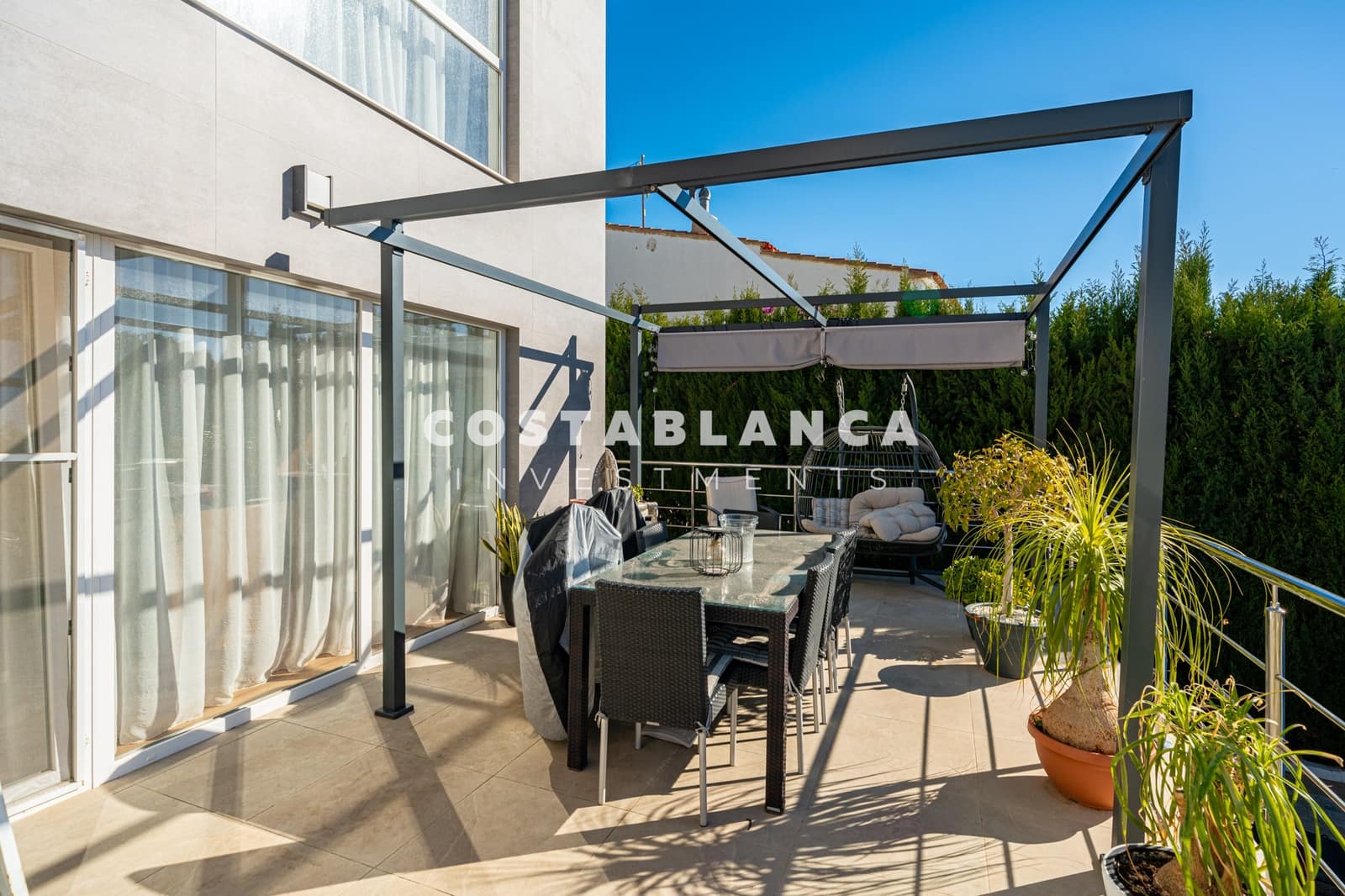 4 soveværelse Villa til salg i Calpe / Calp med swimmingpool garage - € 1.090.000 (Ref: 9494885)